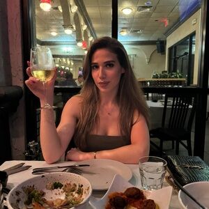 Meet your Posher, Beyza nur